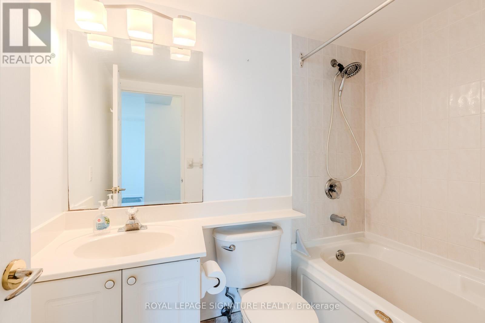 1203 - 1 Lee Centre Drive, Toronto, Ontario  M1H 3J2 - Photo 14 - E12970620