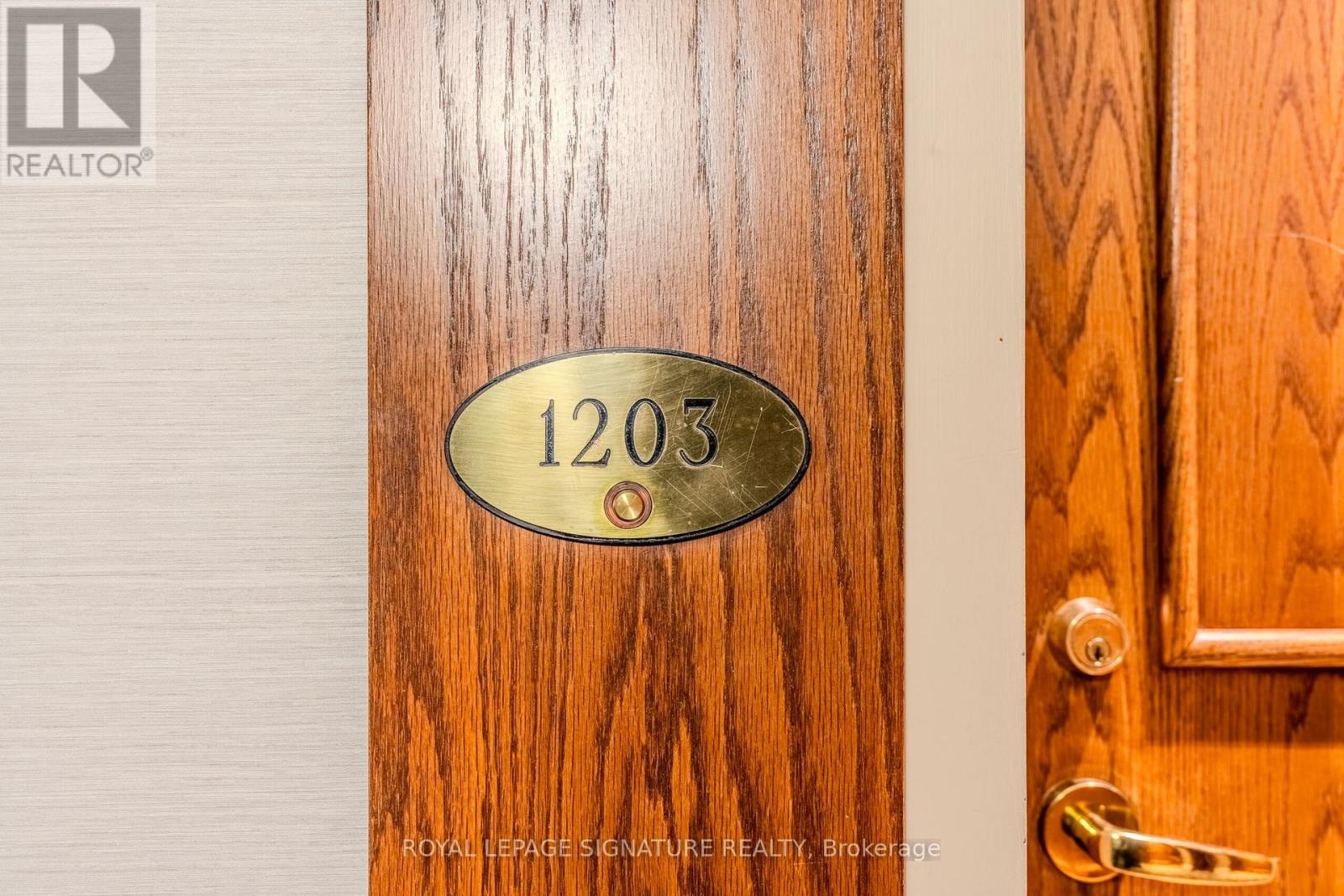 1203 - 1 Lee Centre Drive, Toronto, Ontario  M1H 3J2 - Photo 3 - E12970620