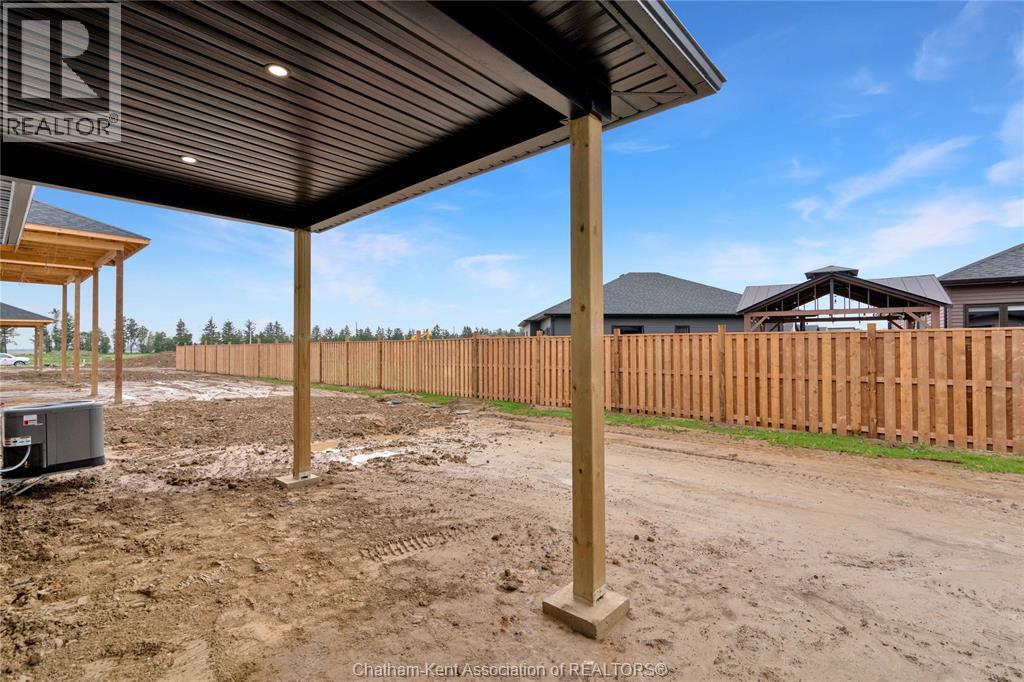 166 Ironwood Trail, Chatham, Ontario  N7M 0T3 - Photo 32 - 25026936