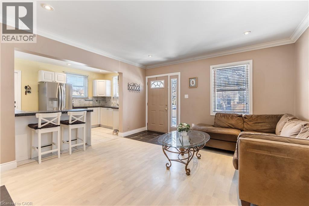 1088 Truman Avenue, Oakville, Ontario  L6H 1Y6 - Photo 6 - 40812470