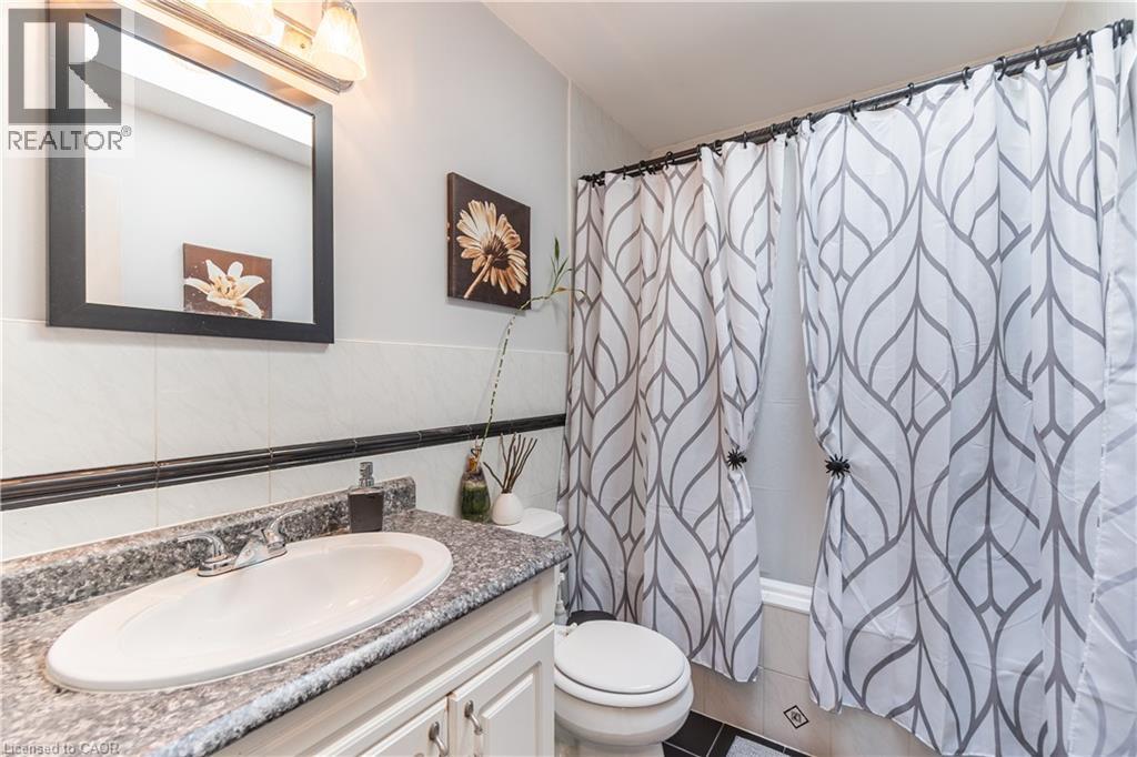 1088 Truman Avenue, Oakville, Ontario  L6H 1Y6 - Photo 29 - 40812470