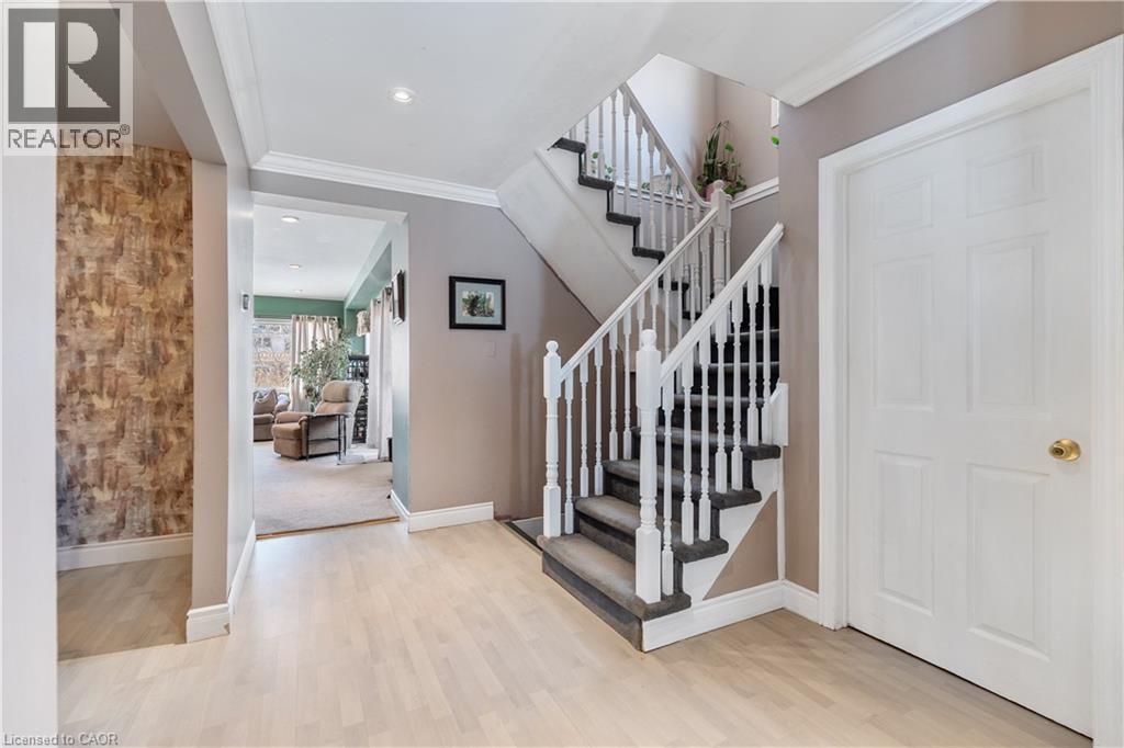 1088 Truman Avenue, Oakville, Ontario  L6H 1Y6 - Photo 12 - 40812470