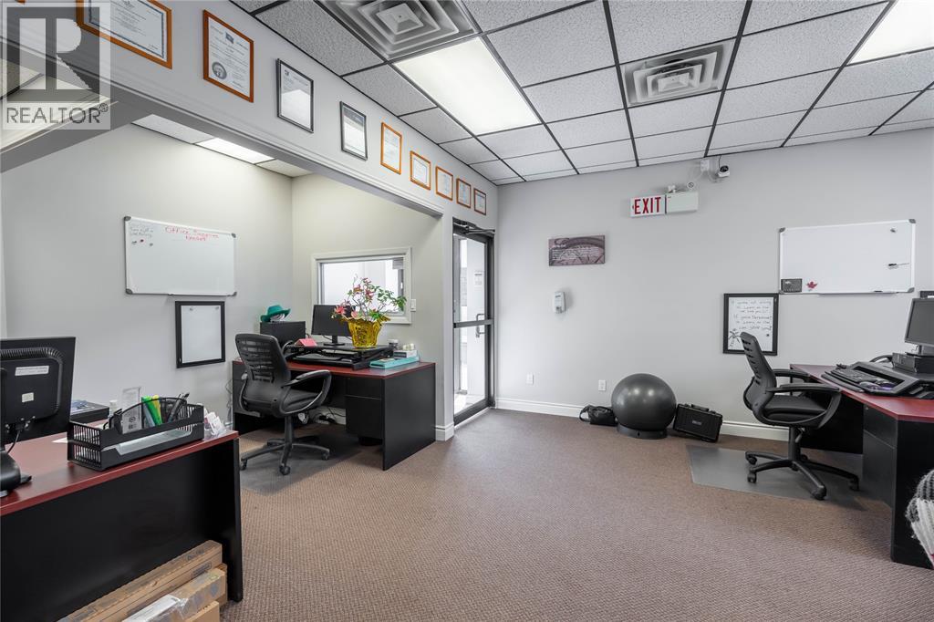 500 Christina Street, Sarnia, Ontario  N7T 5P8 - Photo 10 - 26007435