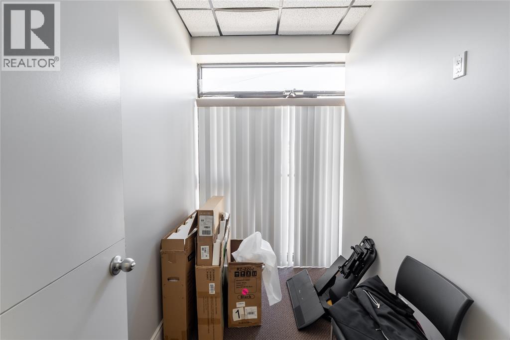 500 Christina Street, Sarnia, Ontario  N7T 5P8 - Photo 18 - 26007435