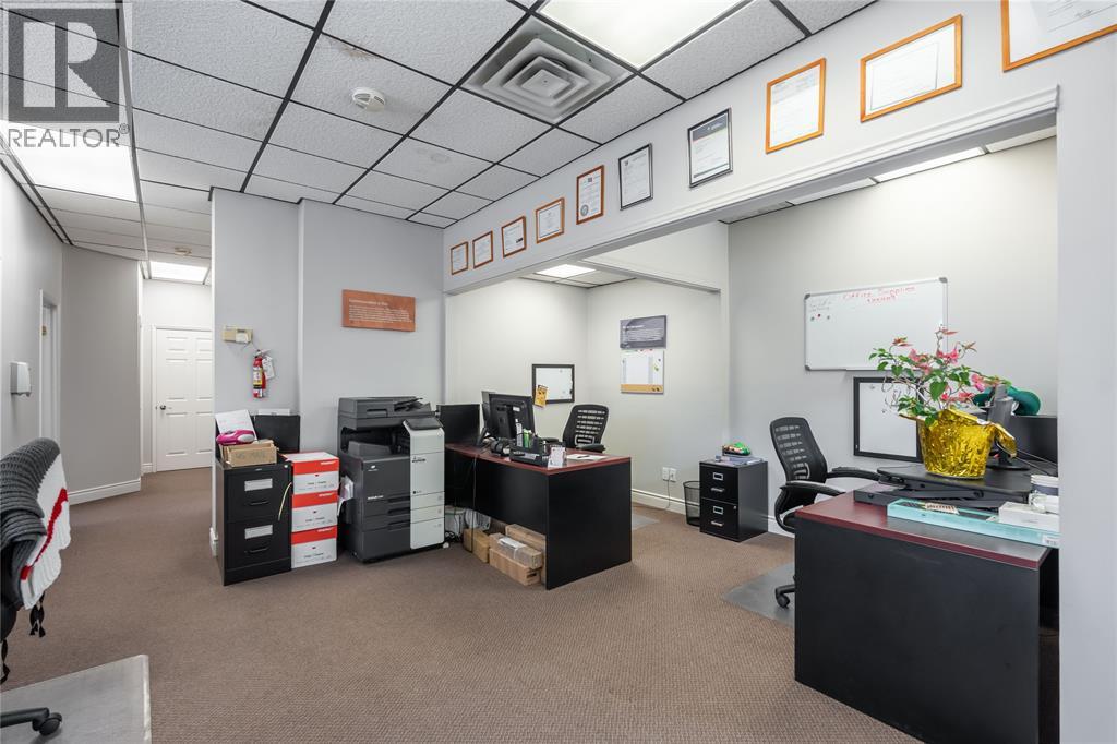 500 Christina Street, Sarnia, Ontario  N7T 5P8 - Photo 8 - 26007435