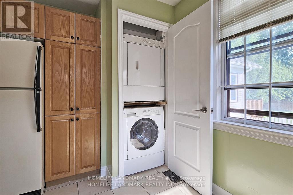 21 Pleasant Avenue, Toronto, Ontario  M2M 1L8 - Photo 20 - C12968422