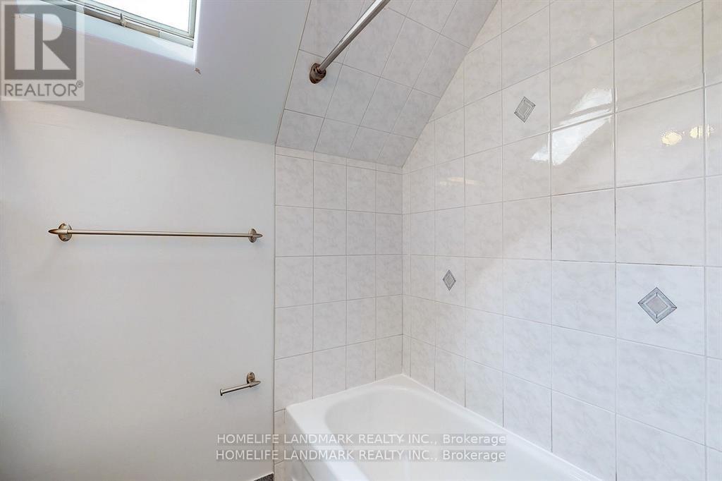 21 Pleasant Avenue, Toronto, Ontario  M2M 1L8 - Photo 29 - C12968422