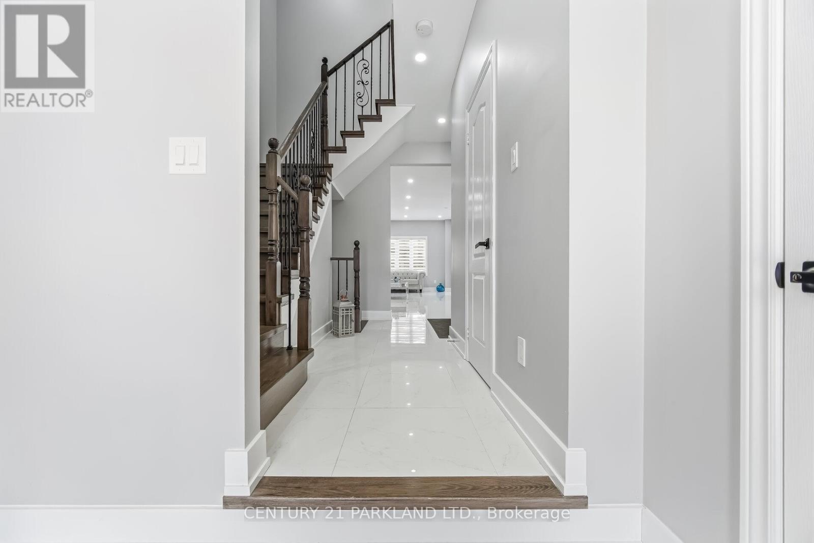 15 Jonas Millway, Whitchurch-Stouffville, Ontario  L4A 0M4 - Photo 4 - N12970206