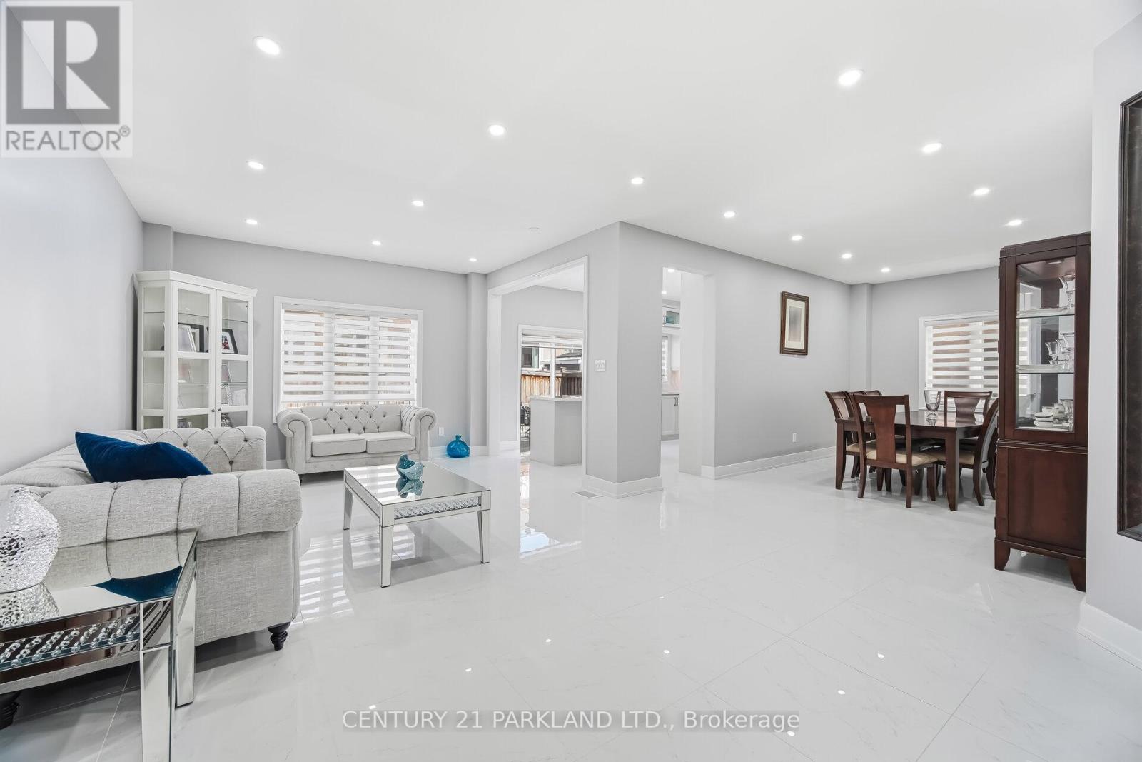 15 Jonas Millway, Whitchurch-Stouffville, Ontario  L4A 0M4 - Photo 5 - N12970206