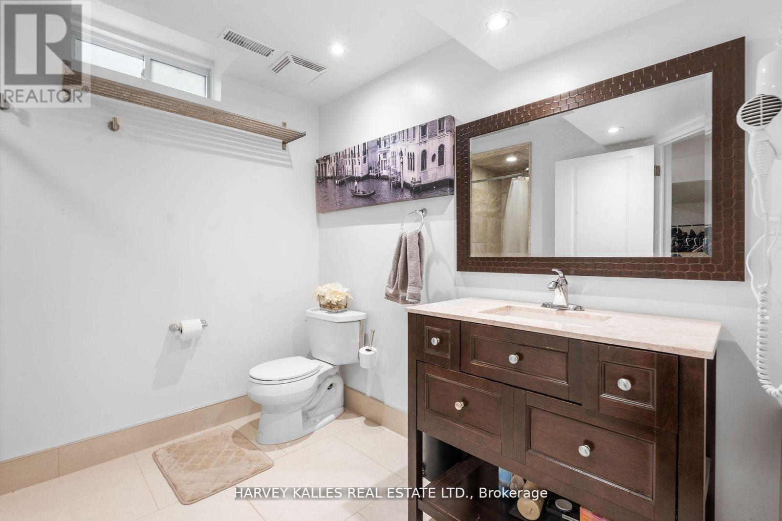 62 Kalmar Crescent, Richmond Hill, Ontario  L4E 3Z4 - Photo 35 - N12970354