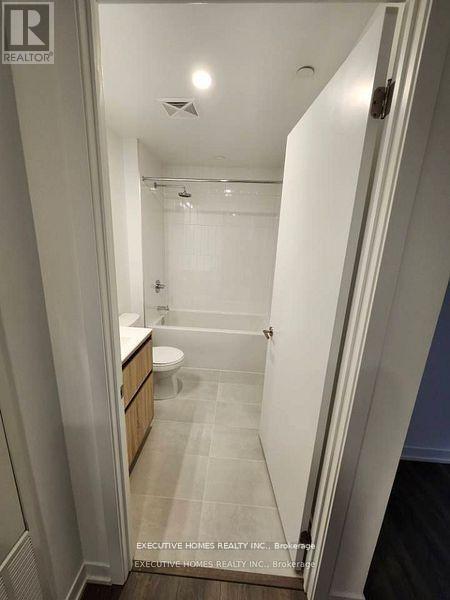 1124 A - 7950 Bathurst Street, Vaughan, Ontario  L4J 0B8 - Photo 8 - N12970494