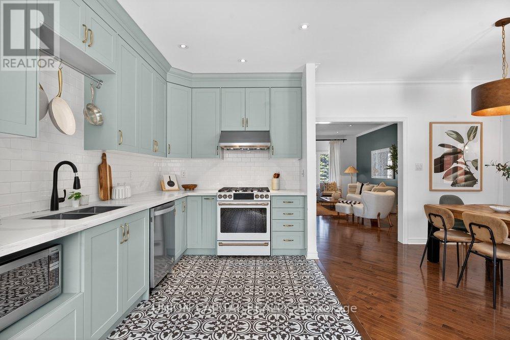 555 South Unionville Avenue, Markham, Ontario  L3R 5G8 - Photo 11 - N12970510