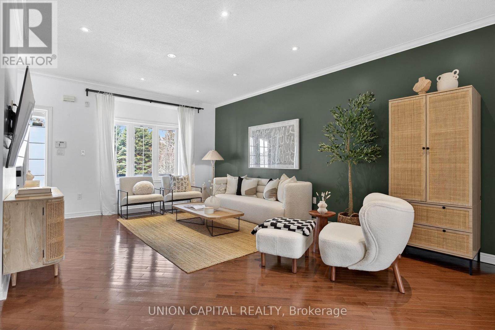 555 South Unionville Avenue, Markham, Ontario  L3R 5G8 - Photo 2 - N12970510