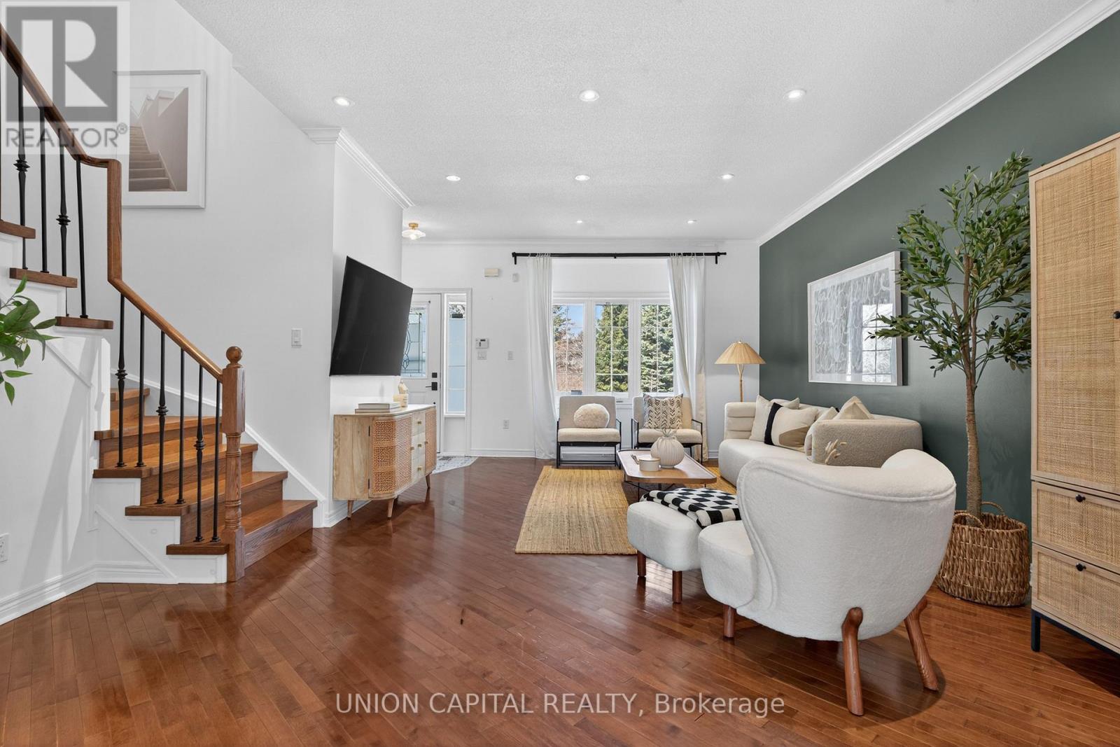 555 South Unionville Avenue, Markham, Ontario  L3R 5G8 - Photo 3 - N12970510