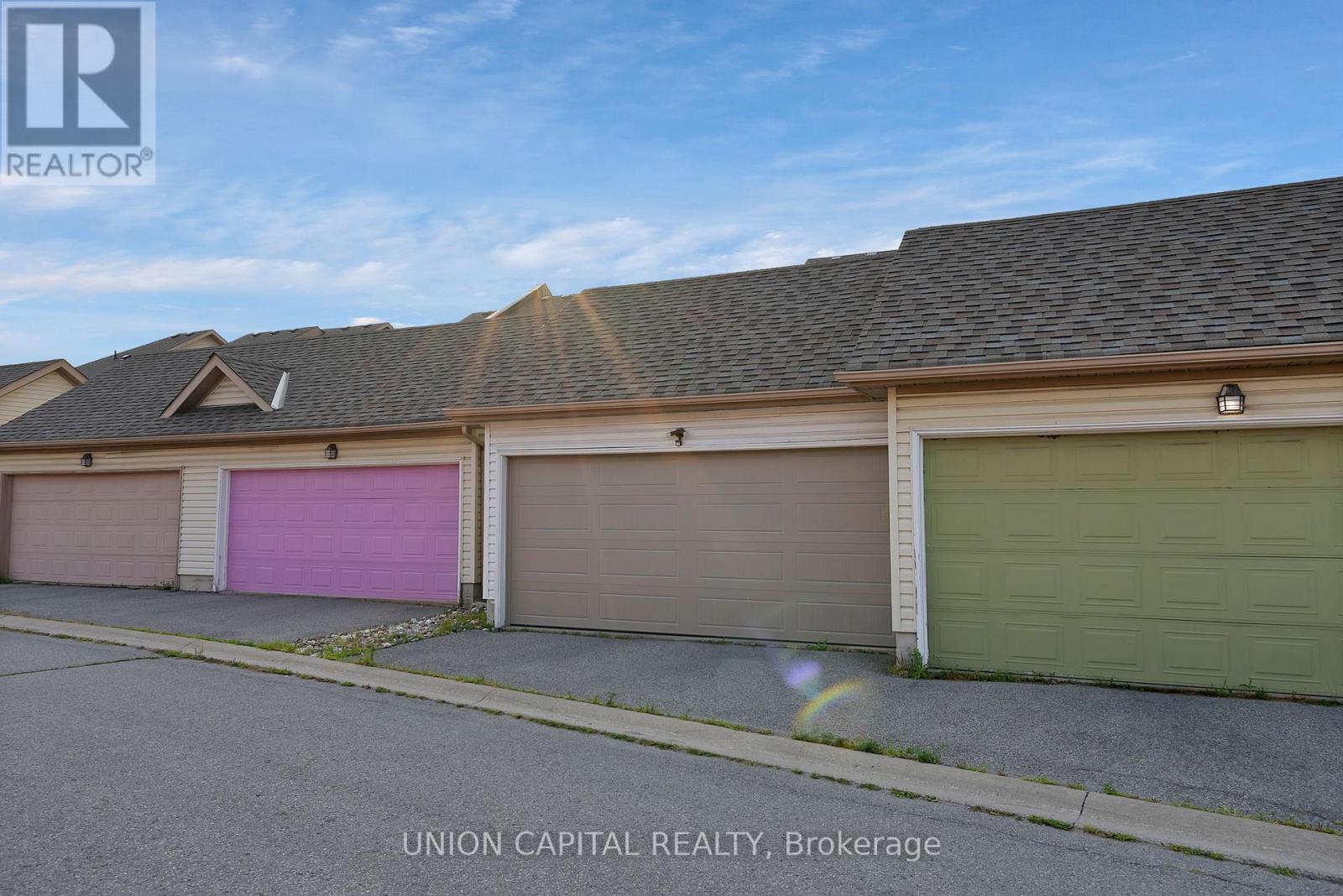 555 South Unionville Avenue, Markham, Ontario  L3R 5G8 - Photo 34 - N12970510