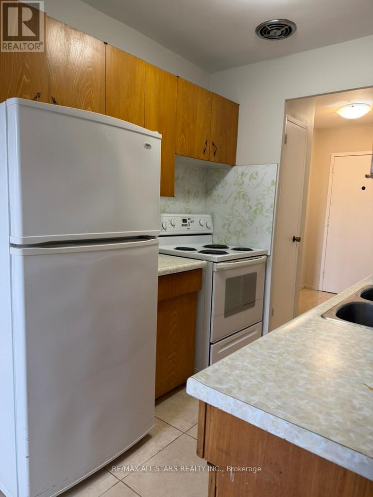 7 - 73 Albert Street, Uxbridge, Ontario  L9P 1E4 - Photo 5 - N12970598