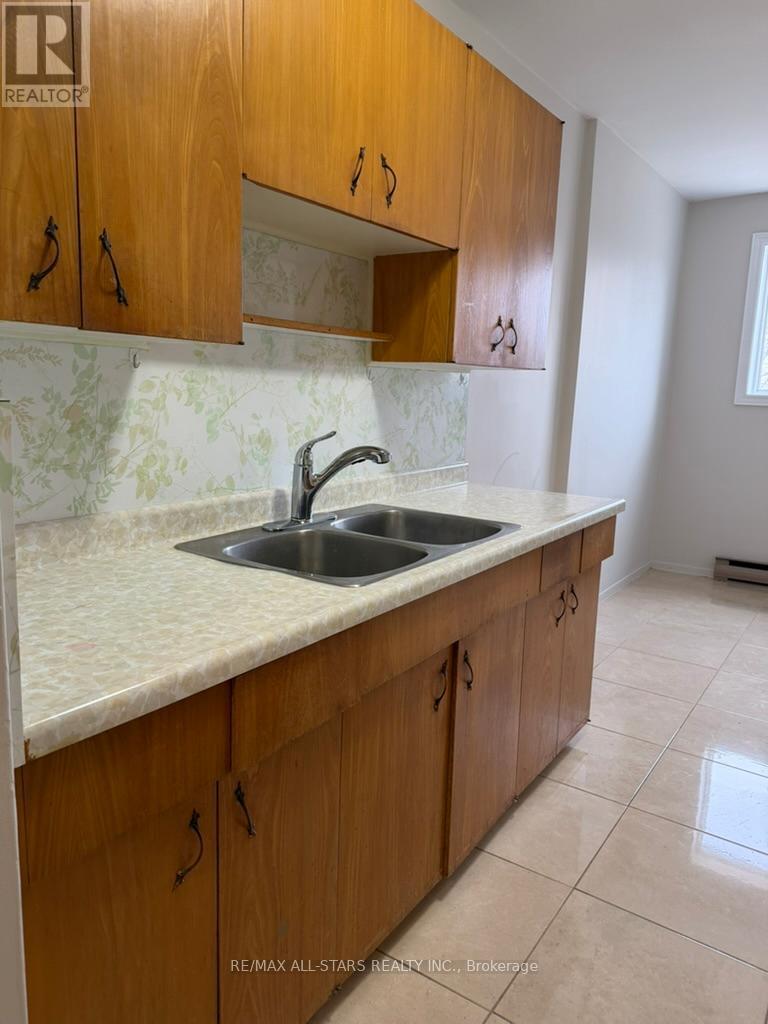 7 - 73 Albert Street, Uxbridge, Ontario  L9P 1E4 - Photo 6 - N12970598