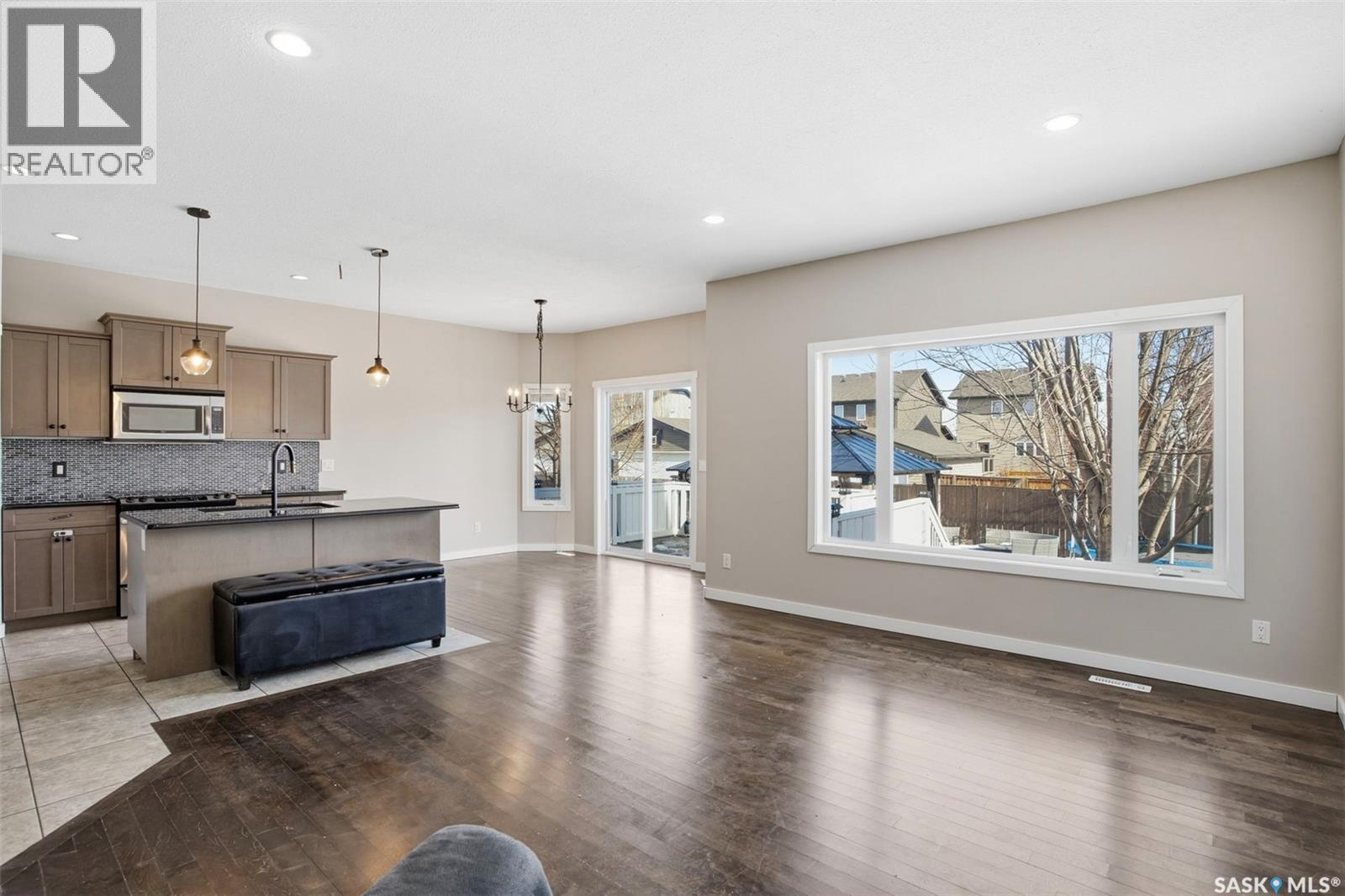 135 Brainerd Crescent, Saskatoon, Saskatchewan  S7T 0H2 - Photo 5 - SK032345