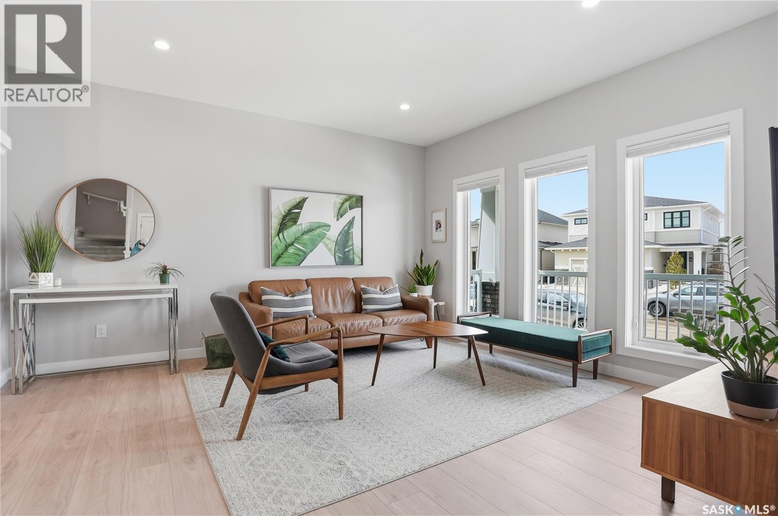 335 Secord Way, Saskatoon, Saskatchewan  S7V 0M4 - Photo 5 - SK032307