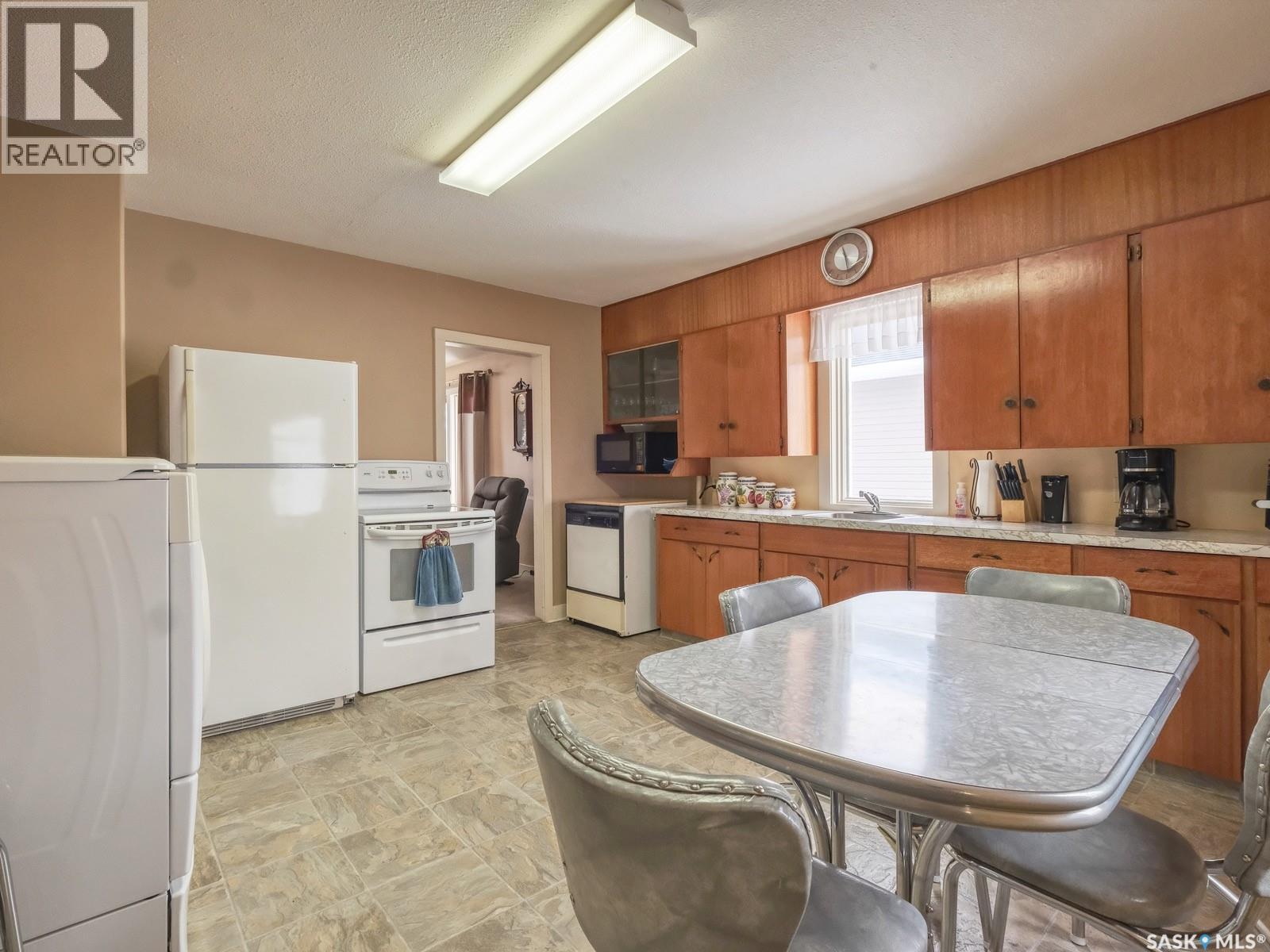 715 King Street, Rosetown, Saskatchewan  S0L 2V0 - Photo 18 - SK032290