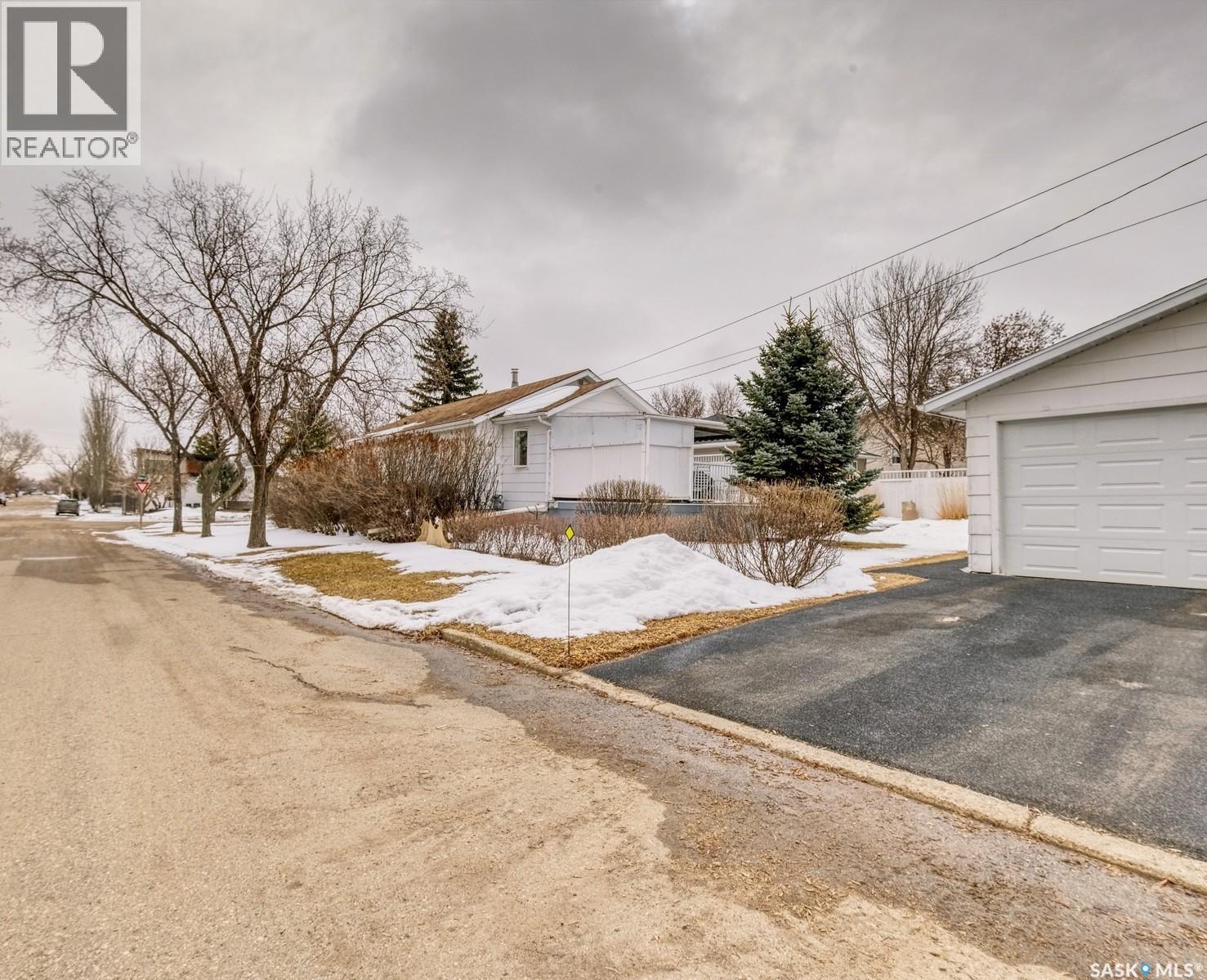 715 King Street, Rosetown, Saskatchewan  S0L 2V0 - Photo 47 - SK032290