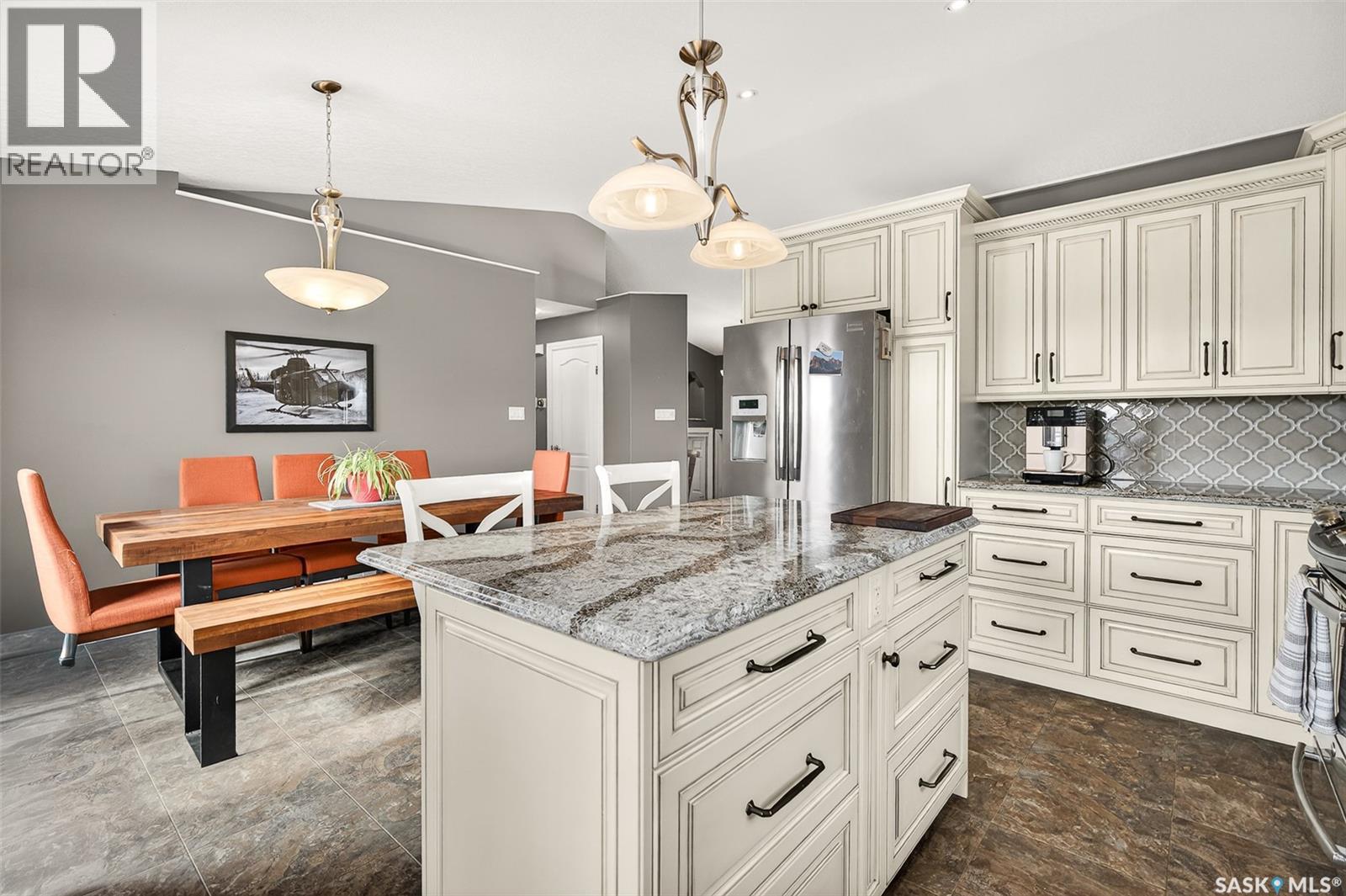 45 Goldenglow Drive, Moose Jaw, Saskatchewan  S6J 1N7 - Photo 21 - SK032234