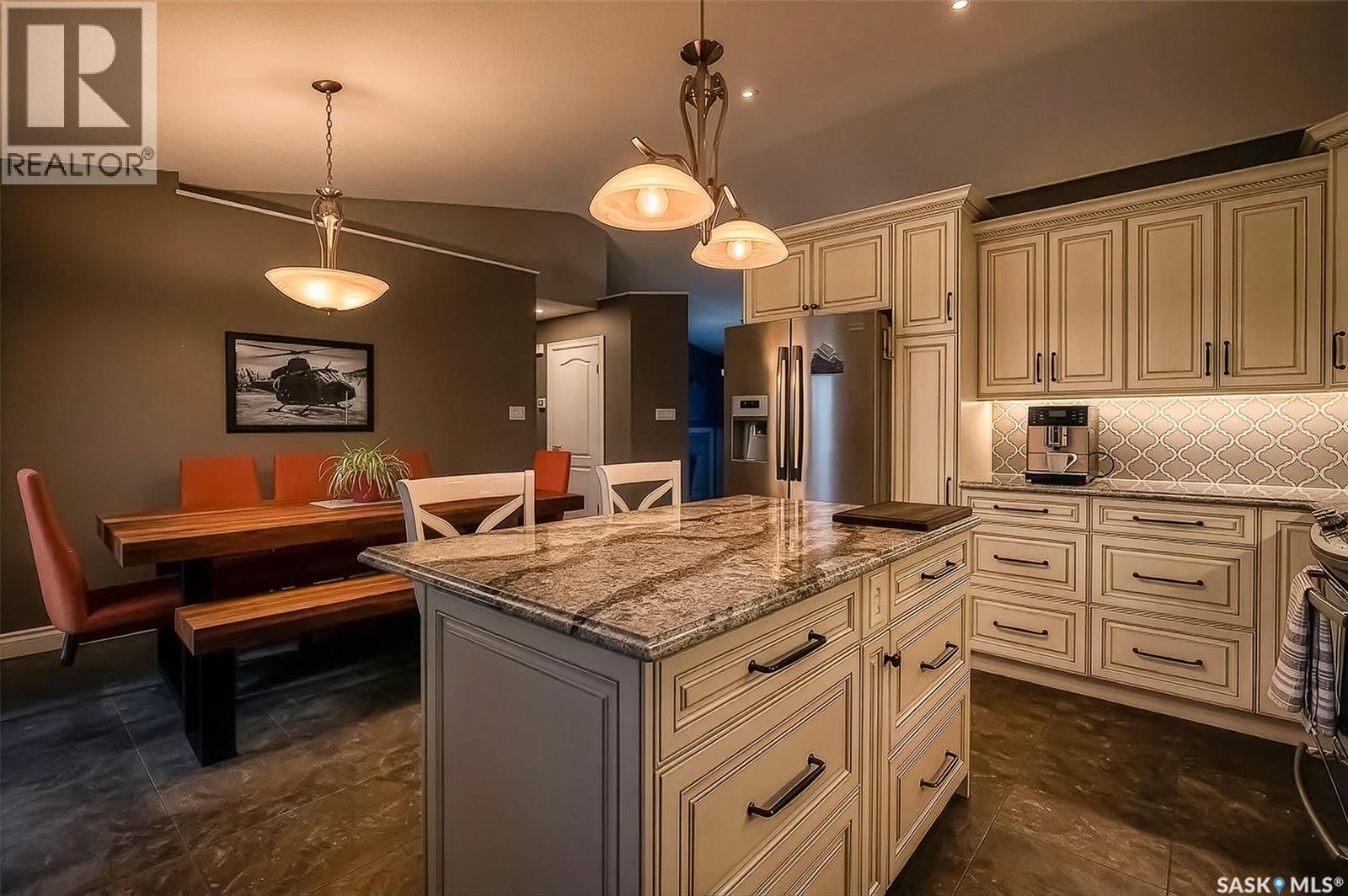 45 Goldenglow Drive, Moose Jaw, Saskatchewan  S6J 1N7 - Photo 22 - SK032234