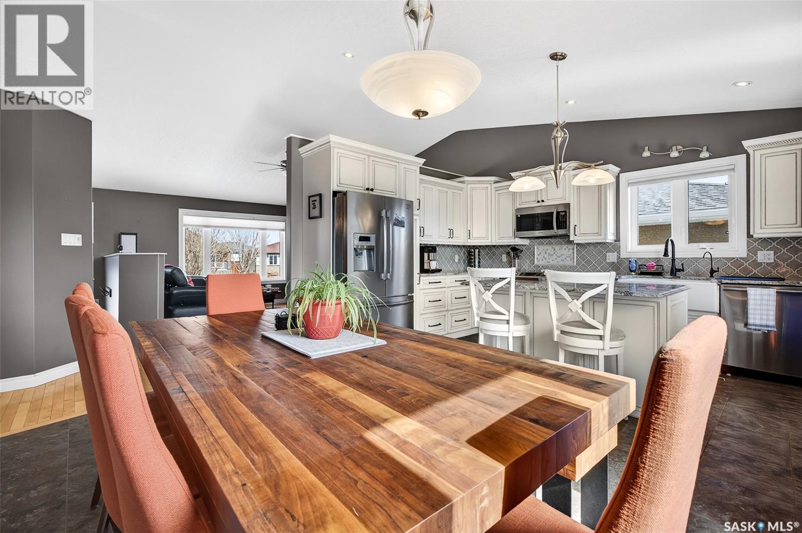 45 Goldenglow Drive, Moose Jaw, Saskatchewan  S6J 1N7 - Photo 24 - SK032234