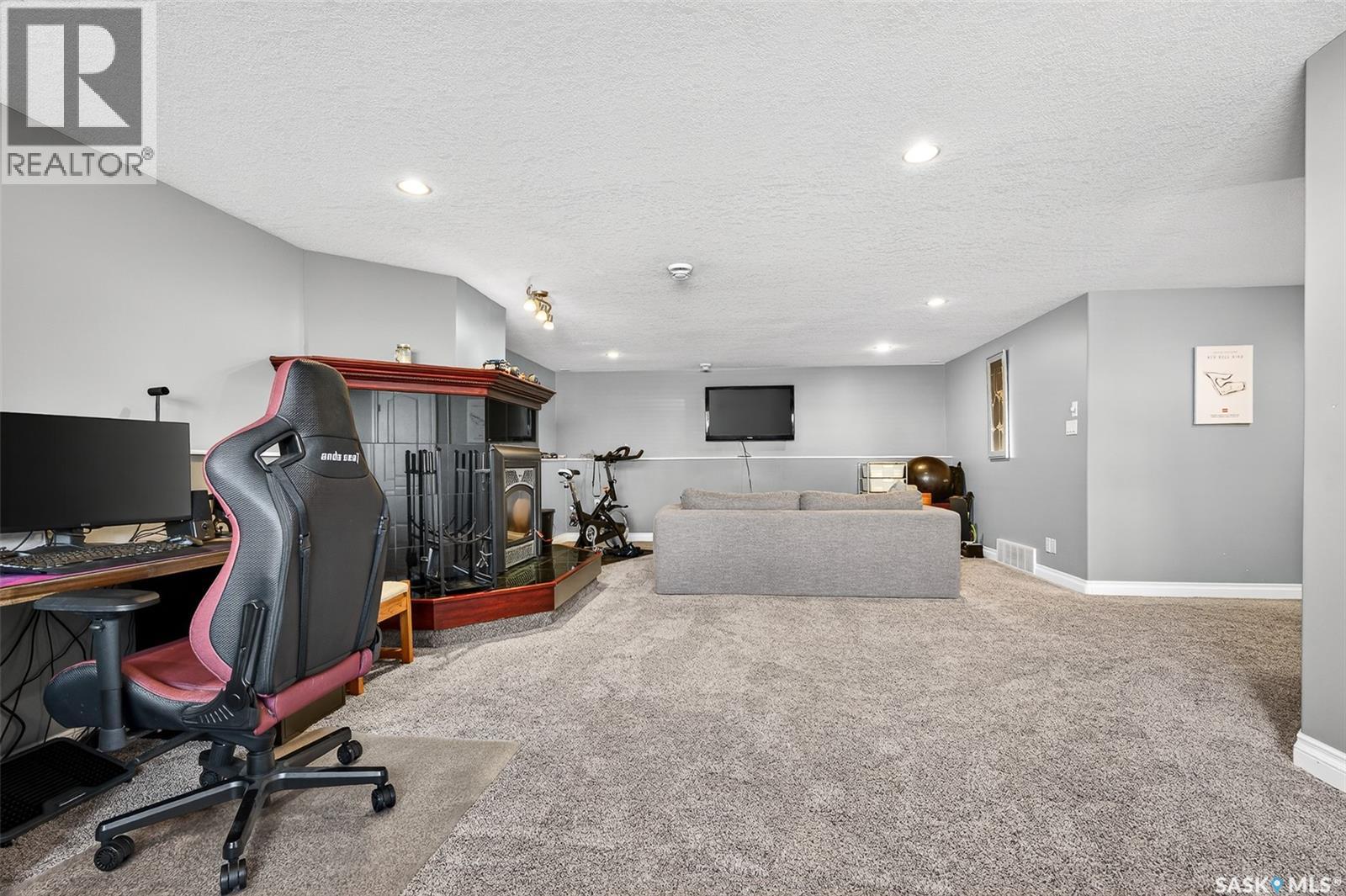 45 Goldenglow Drive, Moose Jaw, Saskatchewan  S6J 1N7 - Photo 46 - SK032234