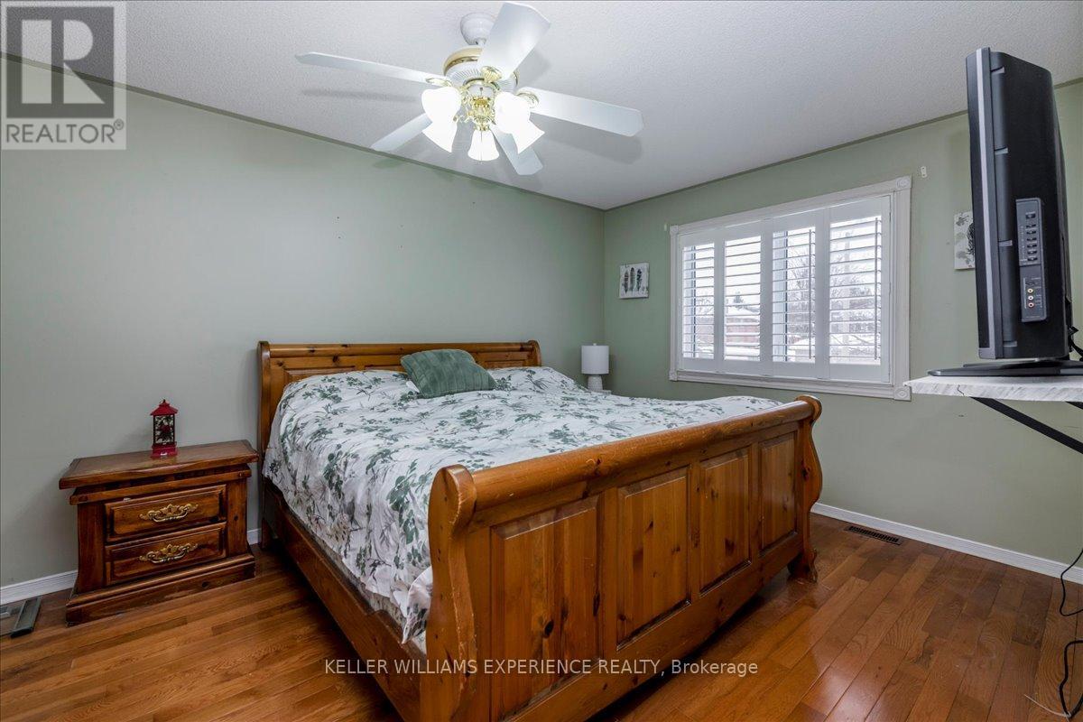 132 James Street, Barrie (Ardagh), Ontario  L4N 6X9 - Photo 20 - S12970442