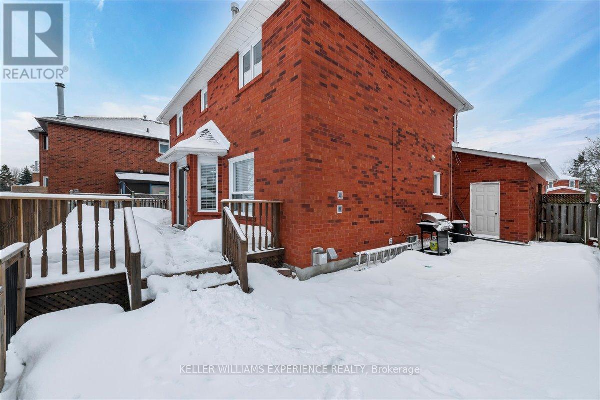 132 James Street, Barrie (Ardagh), Ontario  L4N 6X9 - Photo 38 - S12970442