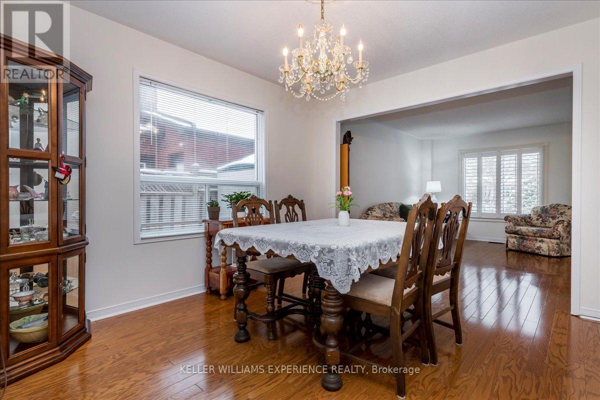 132 James Street, Barrie (Ardagh), Ontario  L4N 6X9 - Photo 8 - S12970442