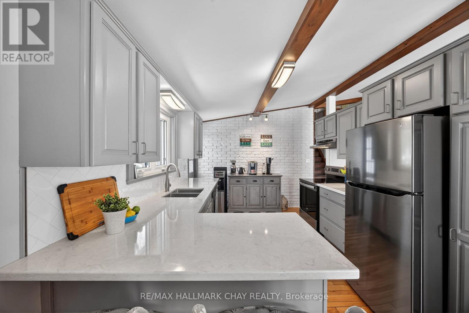 4350 Plum Point Road, Ramara, Ontario  L3V 6H7 - Photo 13 - S12970450