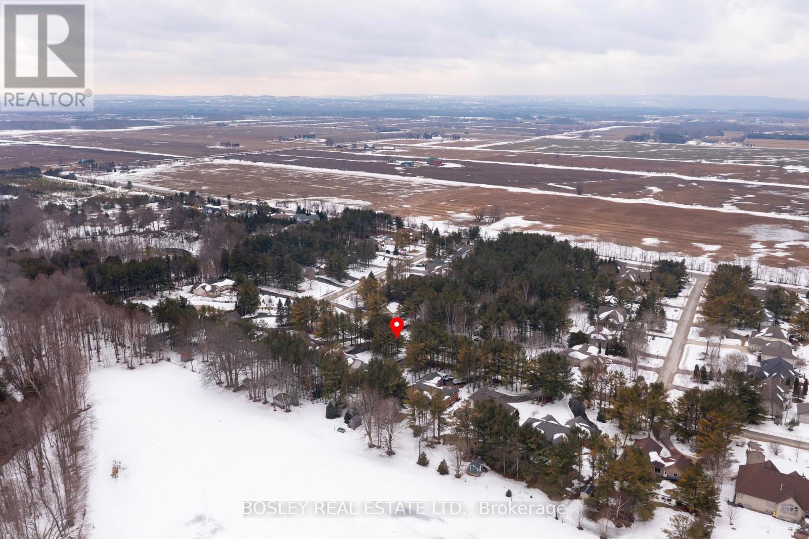 39 Martyn Drive, Wasaga Beach, Ontario  L9Z 1N6 - Photo 12 - S12970570