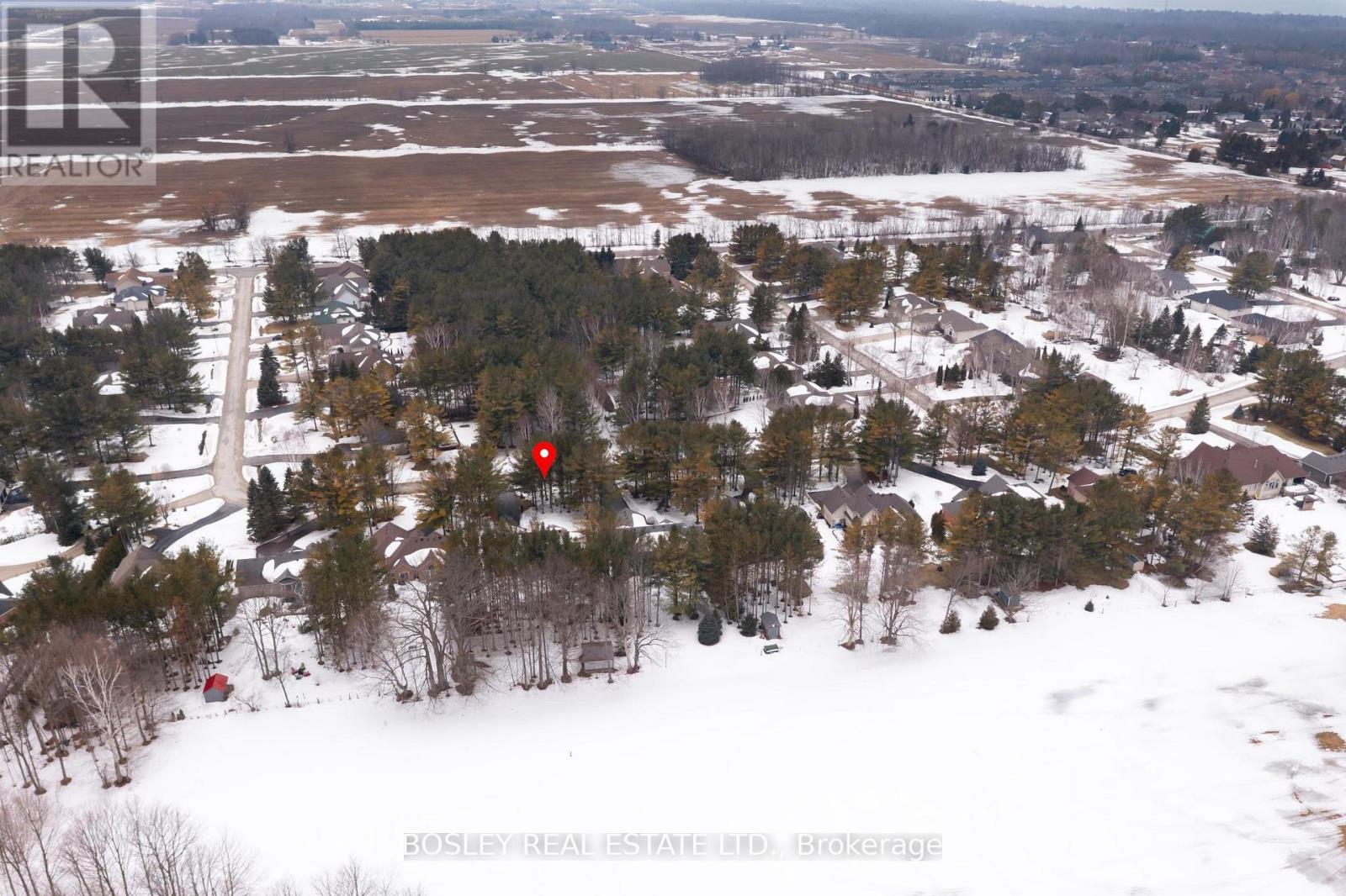 39 Martyn Drive, Wasaga Beach, Ontario  L9Z 1N6 - Photo 13 - S12970570