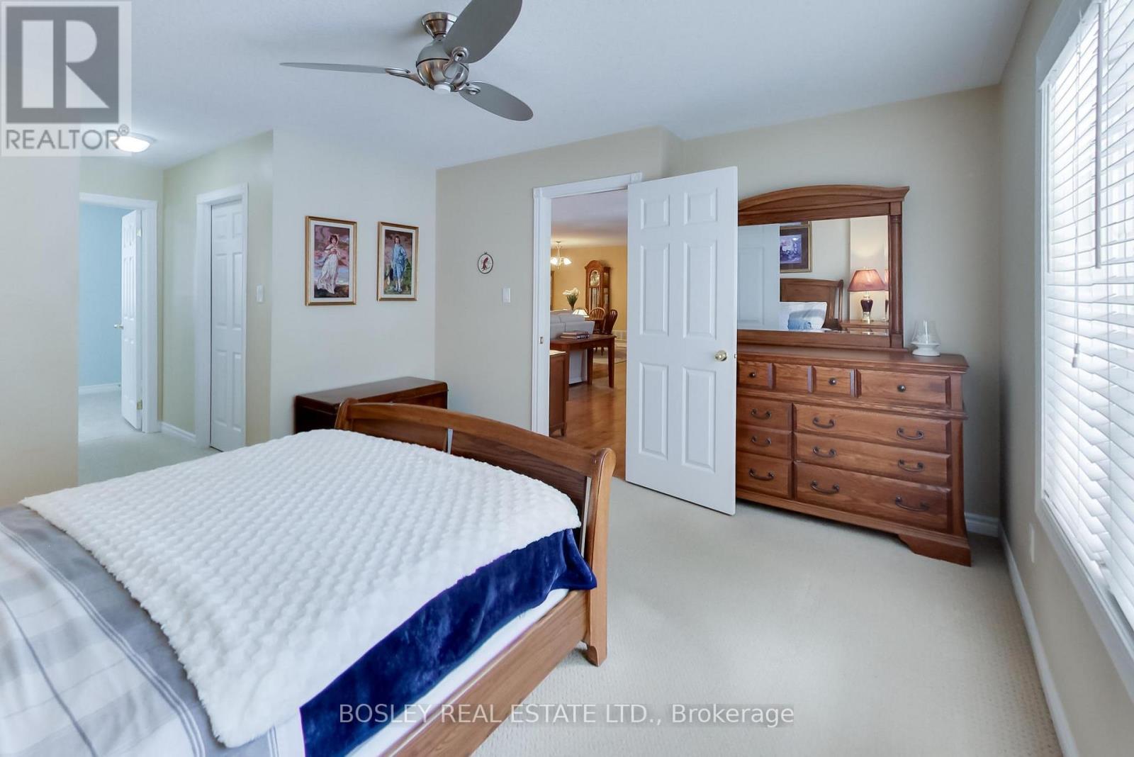 39 Martyn Drive, Wasaga Beach, Ontario  L9Z 1N6 - Photo 43 - S12970570