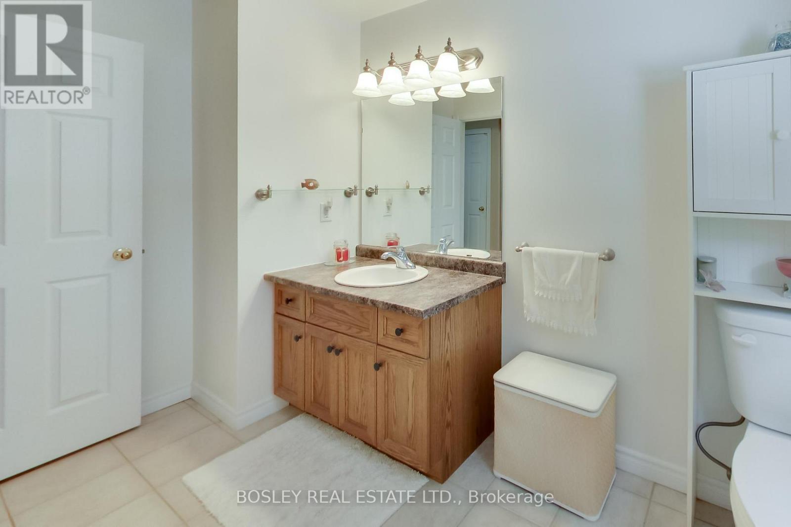 39 Martyn Drive, Wasaga Beach, Ontario  L9Z 1N6 - Photo 49 - S12970570