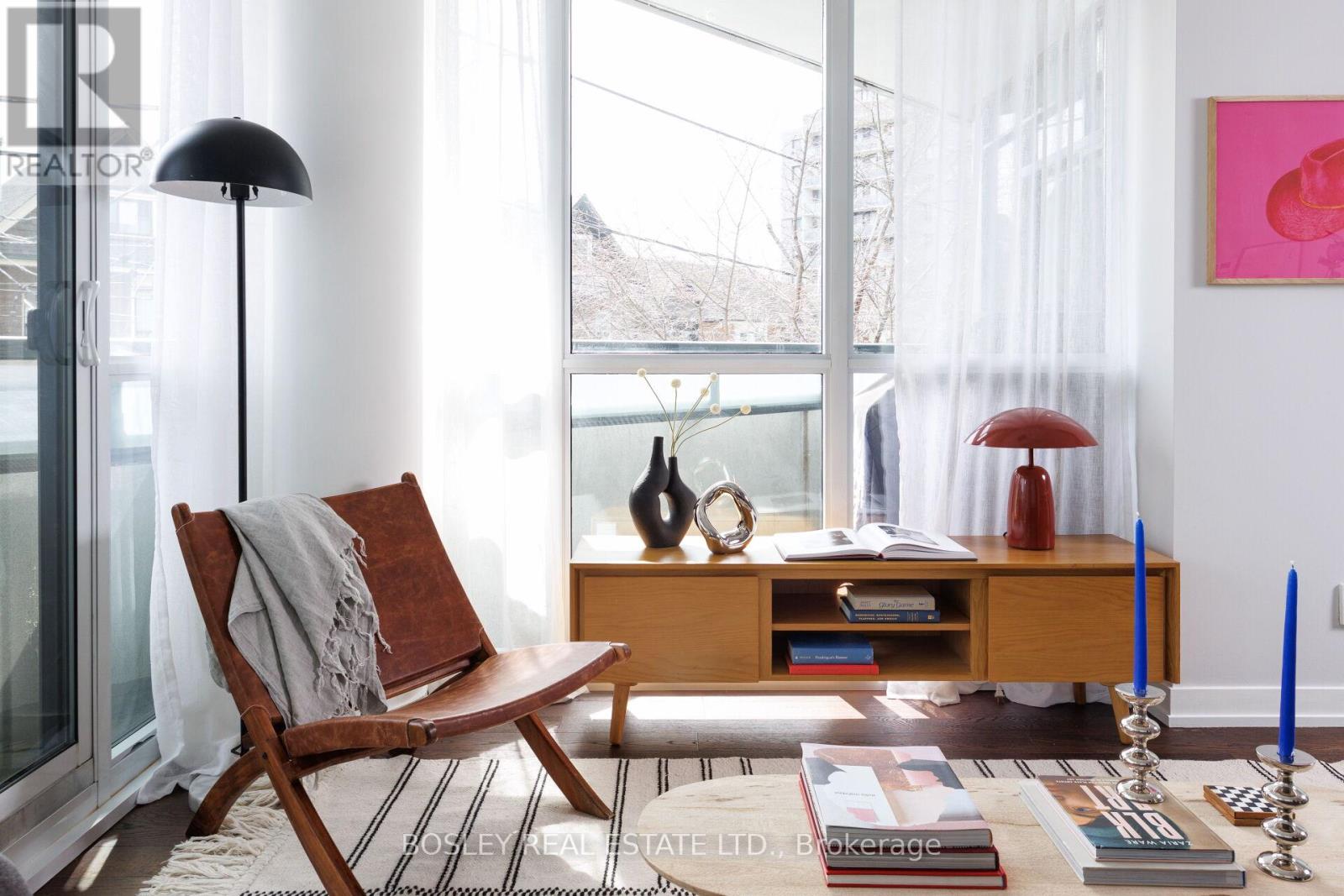 209 - 36 Howard Park Avenue, Toronto, Ontario M6R 0A5 - Photo 14 - W12921896