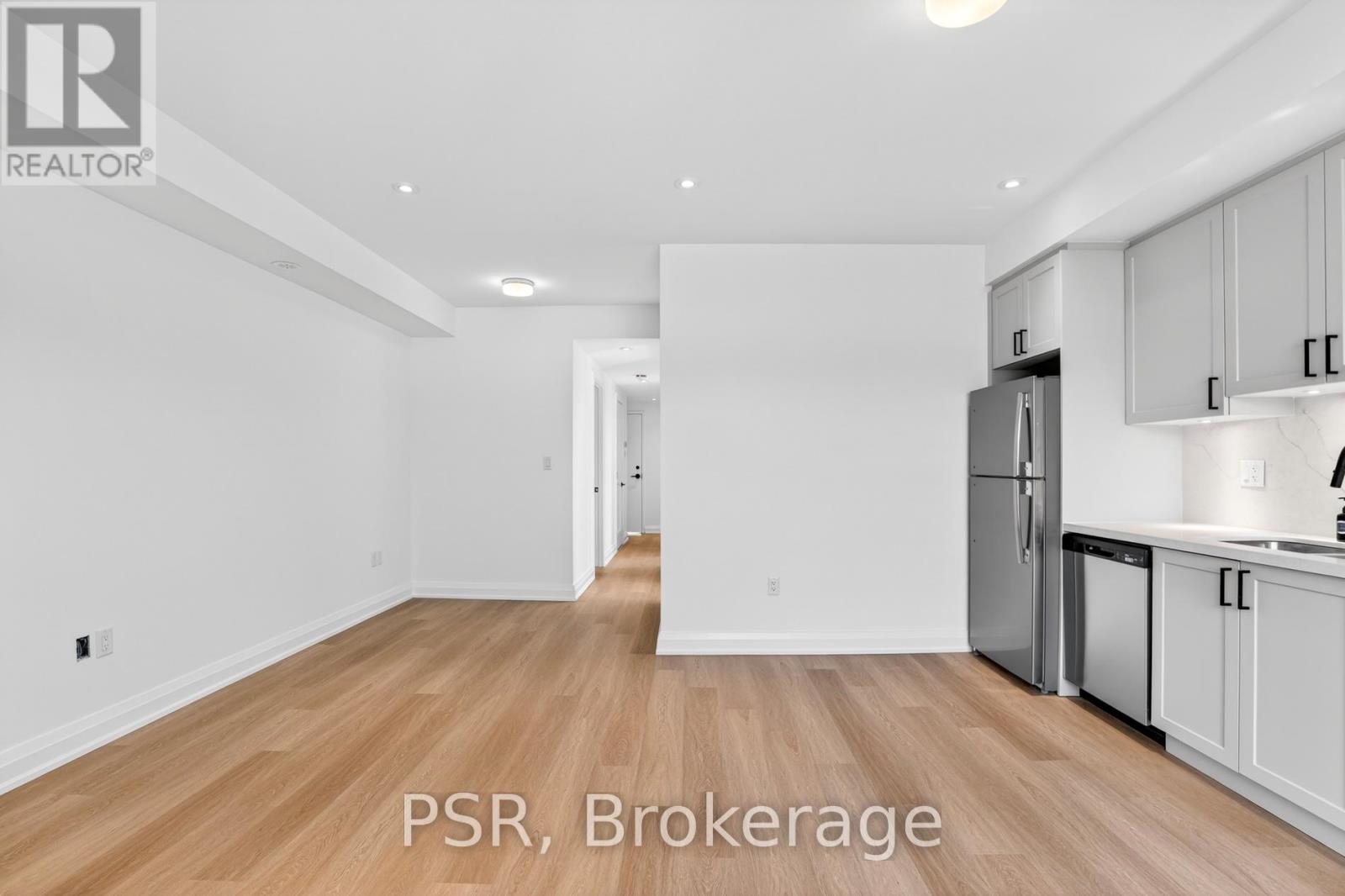 B - 218 Aileen Avenue, Toronto, Ontario  M6M 1G4 - Photo 11 - W12970198