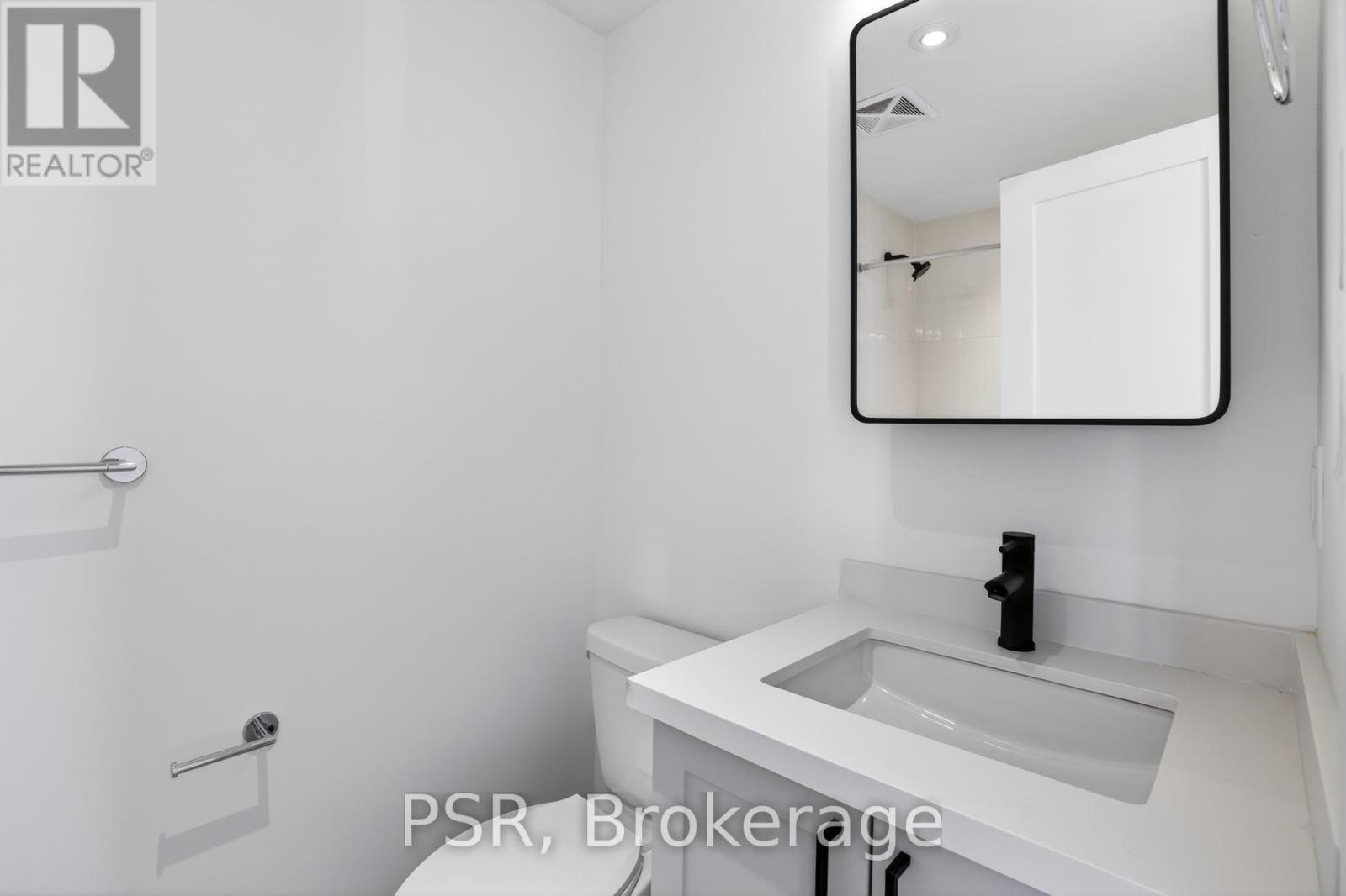 B - 218 Aileen Avenue, Toronto, Ontario  M6M 1G4 - Photo 25 - W12970198