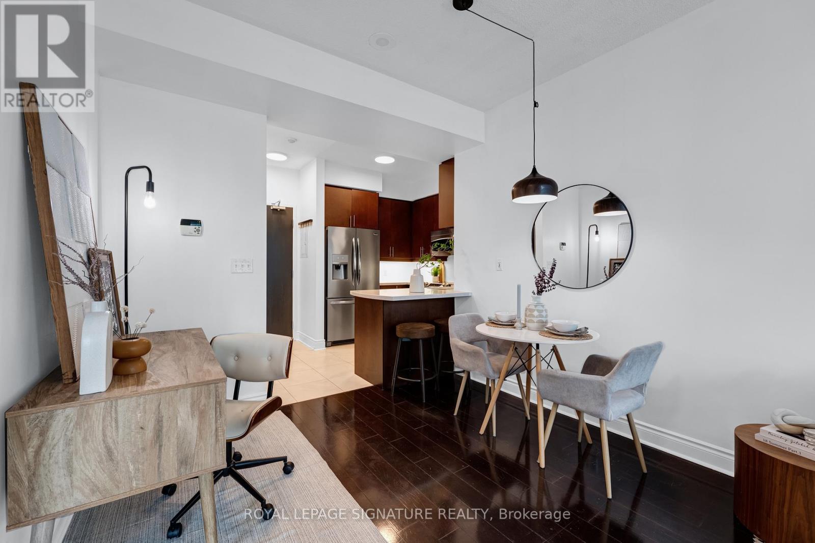 Lph6 - 1910 Lake Shore Boulevard W, Toronto, Ontario  M6S 1A2 - Photo 10 - W12970224