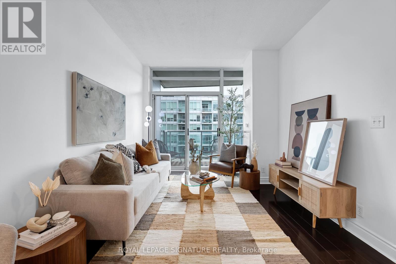 Lph6 - 1910 Lake Shore Boulevard W, Toronto, Ontario  M6S 1A2 - Photo 4 - W12970224