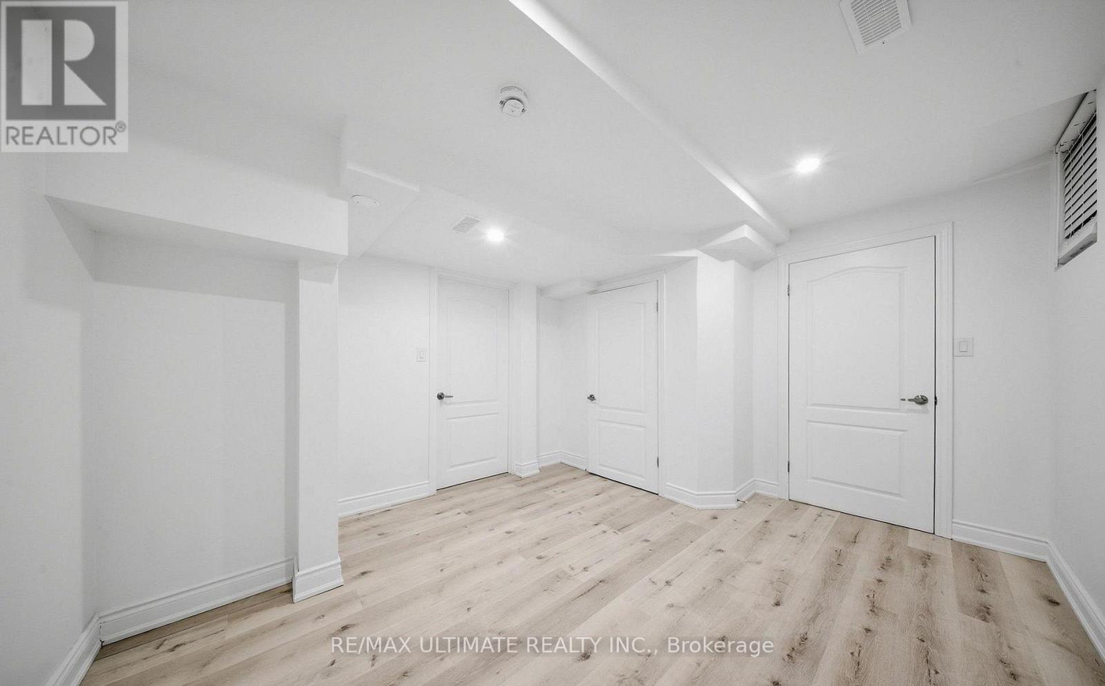 21 Sewells (Basement) Lane, Brampton, Ontario  L7A 3A1 - Photo 12 - W12970244