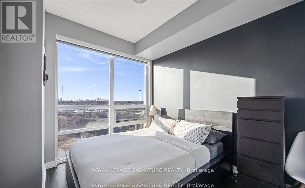 1004 - 16 Brookers Lane, Toronto, Ontario  M8V 0A5 - Photo 9 - W12970248