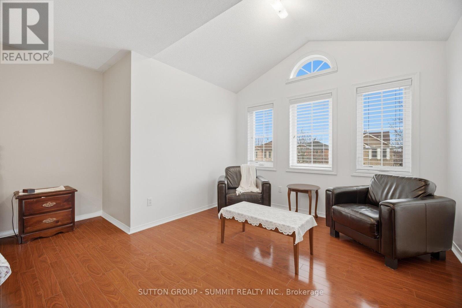 5387 Flatford Road, Mississauga, Ontario  L5V 1Y6 - Photo 14 - W12970286