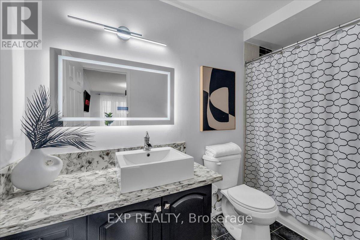 97 Winners Circle, Brampton (Northwest Sandalwood Parkway), Ontario  L7A 1M2 - Photo 27 - W12970318