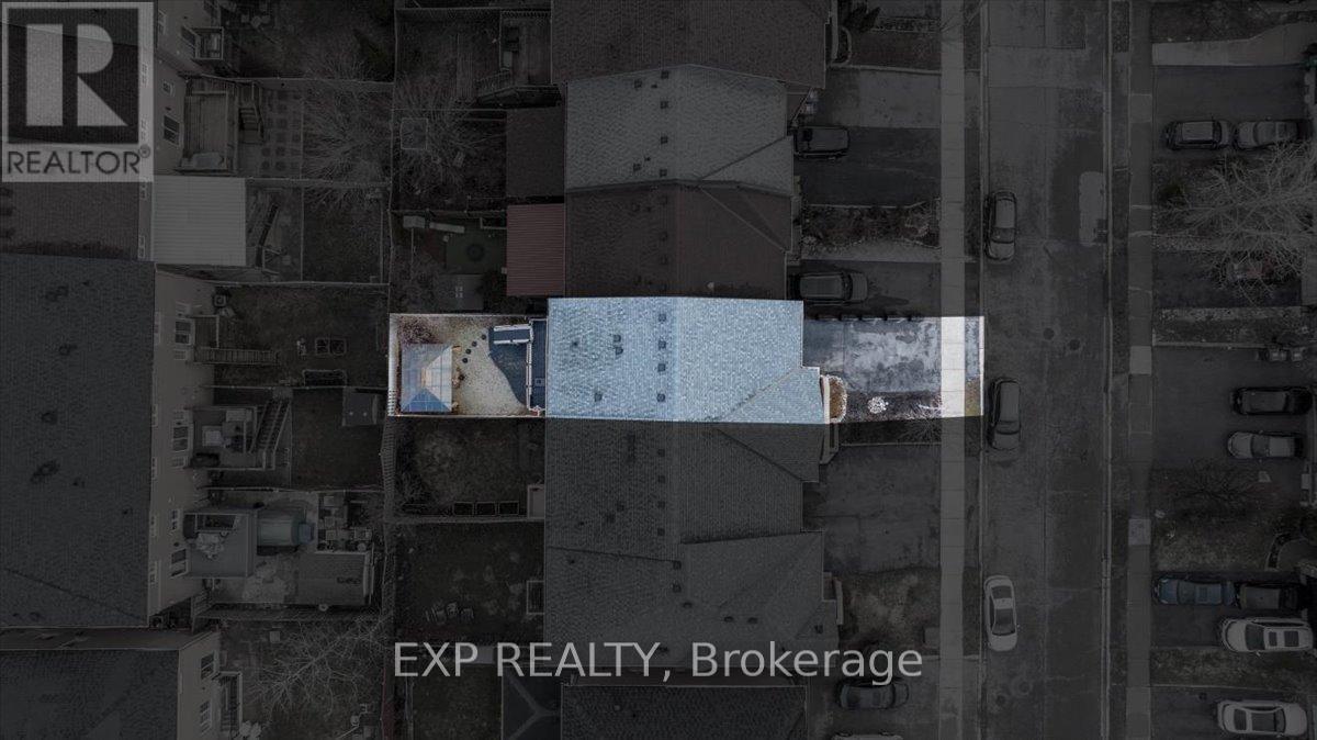 97 Winners Circle, Brampton (Northwest Sandalwood Parkway), Ontario  L7A 1M2 - Photo 45 - W12970318