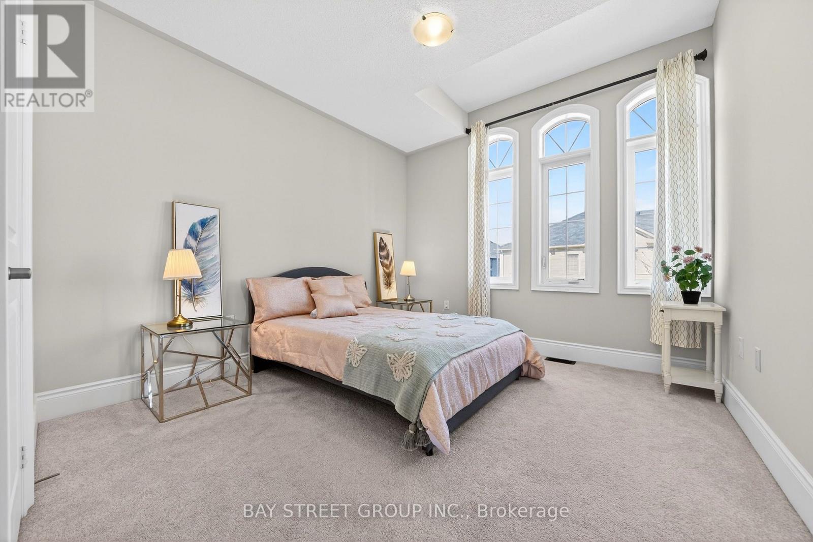 425 Threshing Mill Boulevard, Oakville, Ontario  L6H 0T4 - Photo 31 - W12970362