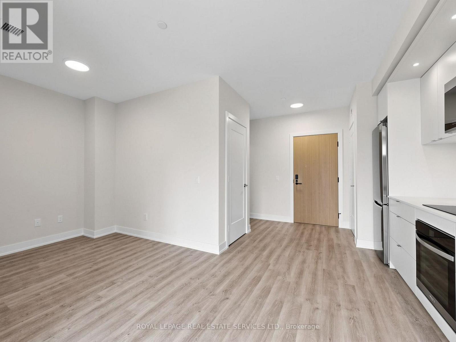 1210 - 25 Cordova Avenue, Toronto, Ontario  M9A 0E5 - Photo 14 - W12970390