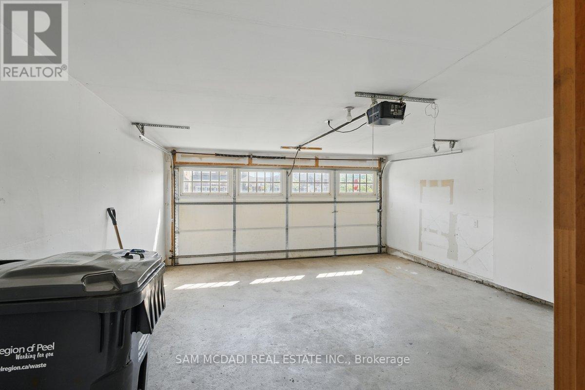 2 Giltspur Road, Brampton, Ontario  L7A 0Y9 - Photo 35 - W12970430